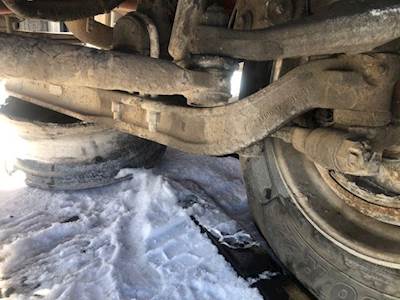 Peterbilt 579 Front Axle Assembly