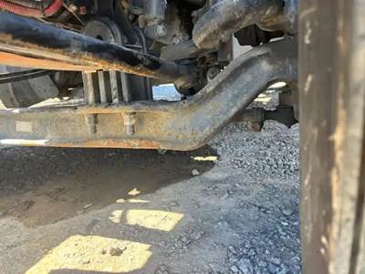 Peterbilt 579 Front Axle Assembly