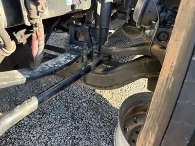 Peterbilt 579 Front Axle Assembly