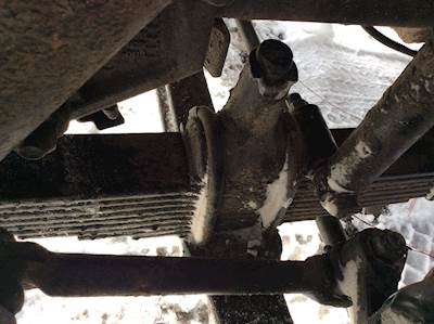 Sterling L8500 Front Axle Assembly