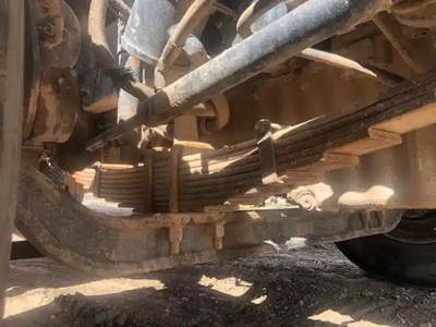 Sterling L9500 Front Axle Assembly