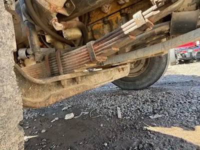 Sterling L9500 Front Axle Assembly