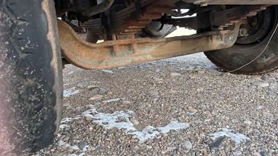 Sterling L9500 Front Axle Assembly