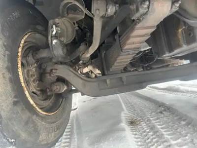 Sterling L9513 Front Axle Assembly