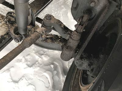 Volvo VNL Front Axle Assembly