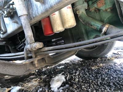 Volvo VNL Front Axle Assembly