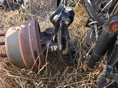 Volvo VNL Front Axle Assembly