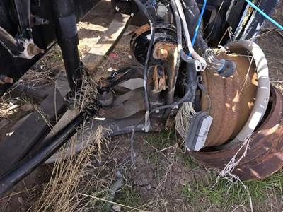 Volvo VNL Front Axle Assembly