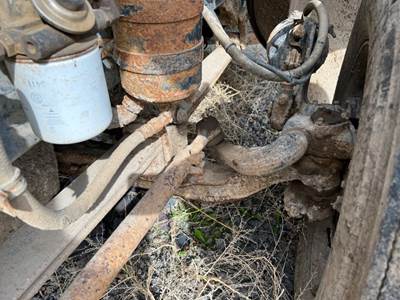 Western Star 4900SA Front Axle Assembly for a 2004 Western Star 4900 SA