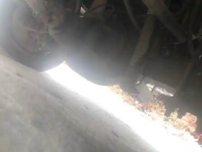 Dana S110 Rear Axle Assembly for a 2008 Ford F-450