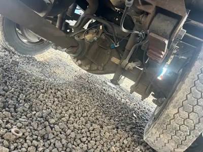 Dana S110 Rear Axle Assembly for a 2012 Ford F-450