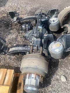 Eaton RSP40 Rear Axle Assembly for a 2013 Peterbilt 386