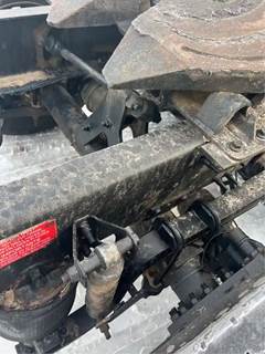 Meritor-Rockwell Rear Axle Assembly for a 2013 Volvo VNL