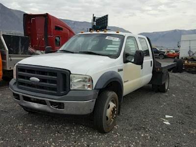 Dana S110S Rear Axle Assembly for a 2006 Ford F-550