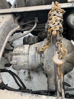 Dana-Spicer D40-155 Front Axle Housing for a 2016 Kenworth T680