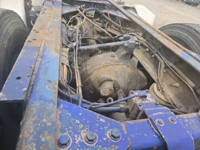 Dana-Spicer D46-170 Front Axle Housing for a 2006 Kenworth T800