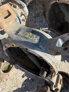 Dana-Spicer D46-170 Front Axle Housing for a 2015 Peterbilt 389