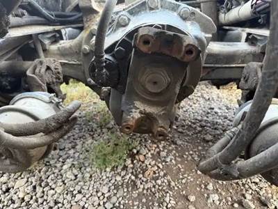 Dana-Spicer DSP40 Front Axle Housing for a 2015 Kenworth T680