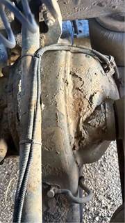 Dana-Spicer DSP40 Front Axle Housing for a 2006 Peterbilt 379