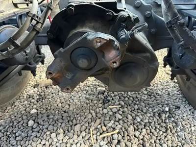 Detroit DART400 Front Axle Housing for a 2024 Freightliner Cascadia 126