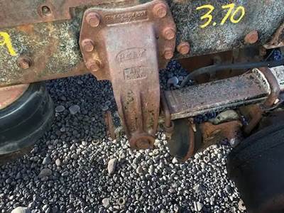 Eaton DS402 Front Axle Housing for a 1986 Peterbilt 359