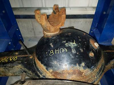 Eaton DS404 Front Axle Housing