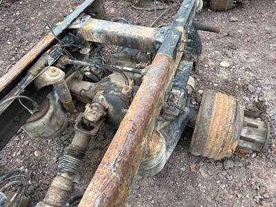 Eaton DSH40 Front Axle Housing for a 2015 Peterbilt 367