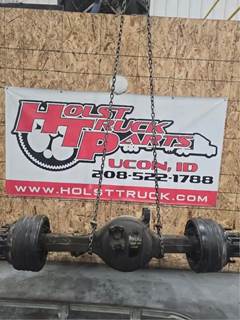 Eaton DSP40 Front Axle Housing for a 2005 Peterbilt 379