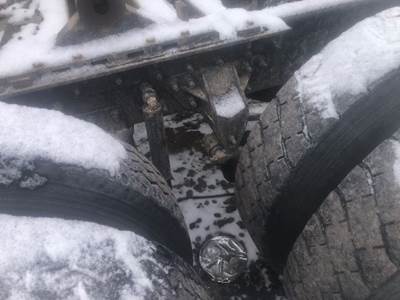 Mack CRDP202 Front Axle Housing for a 2004 Mack CX613 Vision