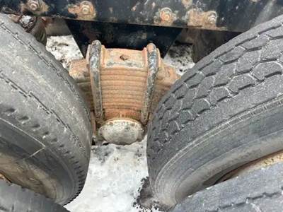 Mack CRDP92 Front Axle Housing for a 1990 Mack RD688S