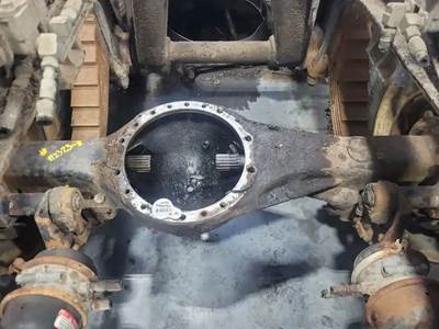Mack CRDP92 Front Axle Housing for a 1990 Mack MH613