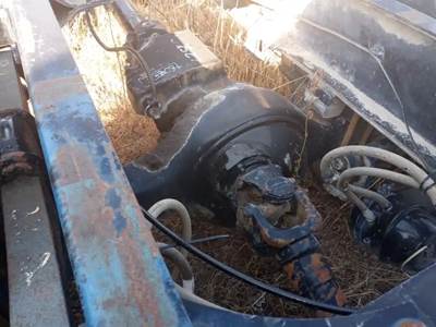 Meritor-Rockwell 40145 Front Axle Housing for a 1993 Freightliner FLC