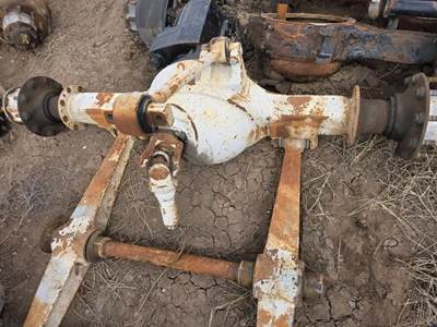 Meritor-Rockwell 46-160 Front Axle Housing