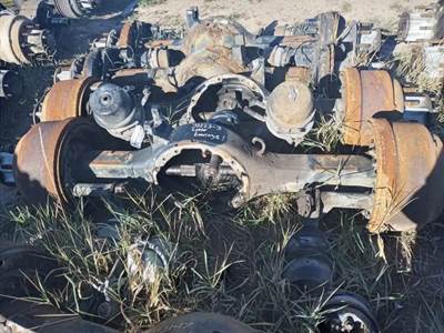 Meritor-Rockwell MT40-14X Front Axle Housing for a 2017 Kenworth T680