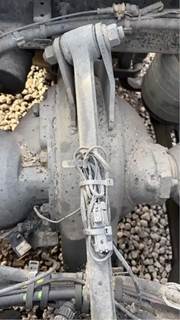 Meritor-Rockwell MT-40-14X Front Axle Housing for a 2021 Volvo VNL