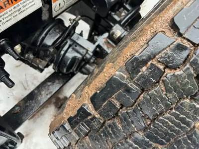 Meritor-Rockwell MT40-14X Front Axle Housing for a 2020 Freightliner Cascadia 126