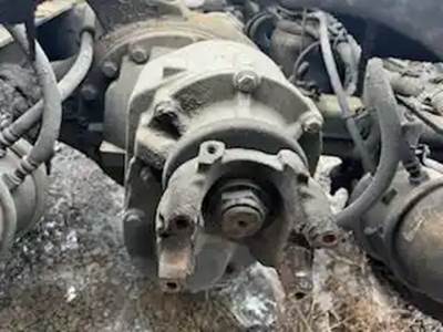 Meritor-Rockwell MT40-14X Front Axle Housing for a 2017 International LONESTAR