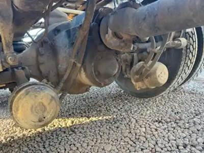 Meritor-Rockwell RD46160 Front Axle Housing for a 2006 Mack CHN613