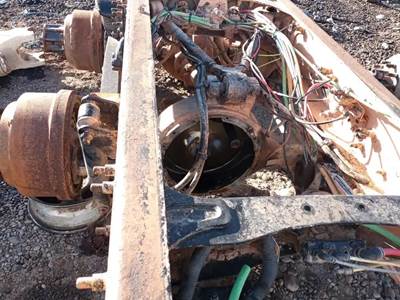 Meritor-Rockwell RDL46160 Front Axle Housing for a 2007 Sterling L9500