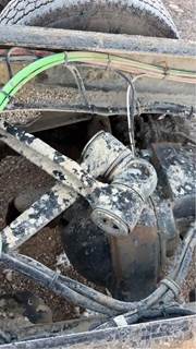 Meritor-Rockwell RT 46-160 Front Axle Housing for a 2004 Sterling L9500