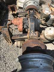 Meritor-Rockwell SQHD Front Axle Housing for a Peterbilt 379