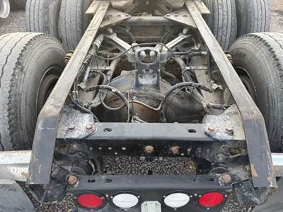 Dana D46-170 Rear Axle Housing for a 2014 Kenworth T800