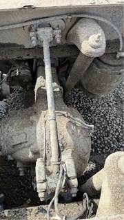 Dana DSP40 Rear Axle Housing for a 2014 Peterbilt 389