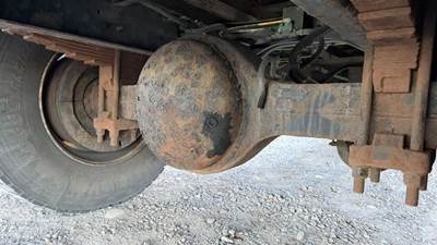 Dana-Spicer 17060S Rear Axle Housing for a 2008 Ford F-650