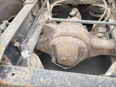 Axle Alliance ART400-4 Rear Axle Housing for a 2014 Freightliner Cascadia 125