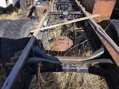 Eaton 17060S Rear Axle Housing for a 2006 Ford F-650