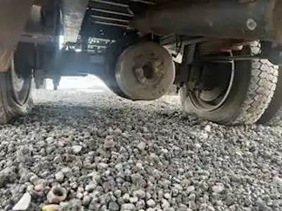 Eaton 21060S Rear Axle Housing for a 2016 Ford F-750