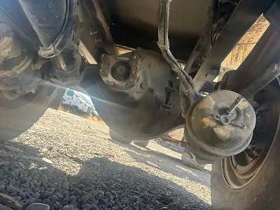 Eaton 22060S Rear Axle Housing for a 2017 Kenworth T270