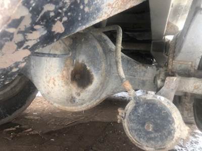 Eaton RS402 Rear Axle Housing for a 1982 Peterbilt 359
