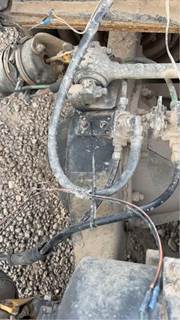 Eaton RS402 Rear Axle Housing for a 1990 Ford L9000